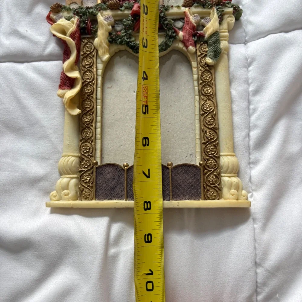 Vintage Christmas Fireplace Resin Picture Frame Holiday Decor Stockings Mantel